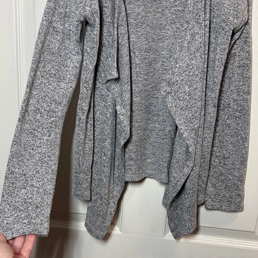 GAP Girl’s Heather Gray Open Cardigan